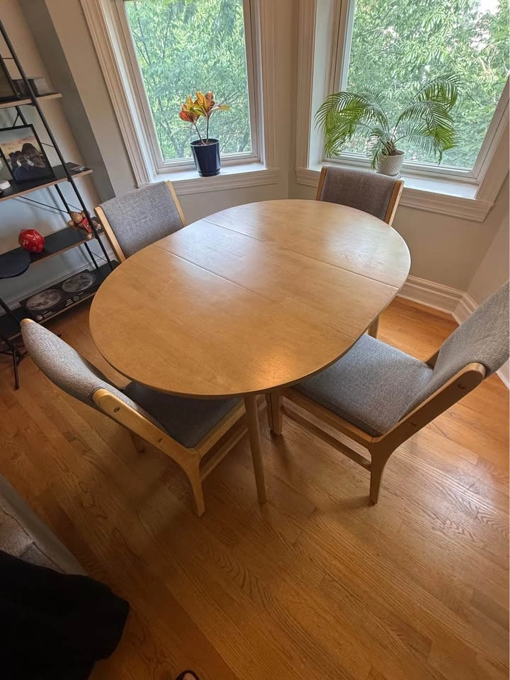 Extendable Dining Table Natural Wood with 4 Gray Upholstered Cha - photo 3