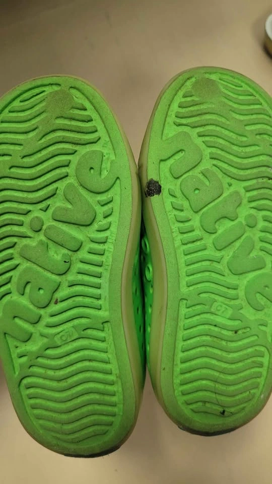 Kids Shoes (Sizes 6-9) - photo 5