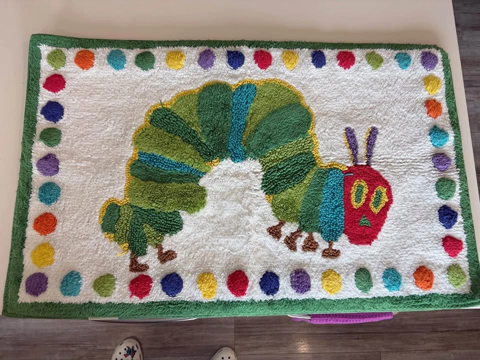 The Very Hungry Caterpillar Bath Mat - Pottery Barn Kids 20” x 3 - photo 2
