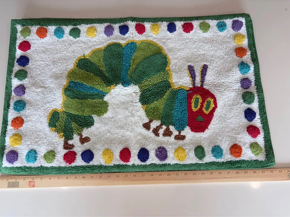 The Very Hungry Caterpillar Bath Mat - Pottery Barn Kids 20” x 3 - photo 5