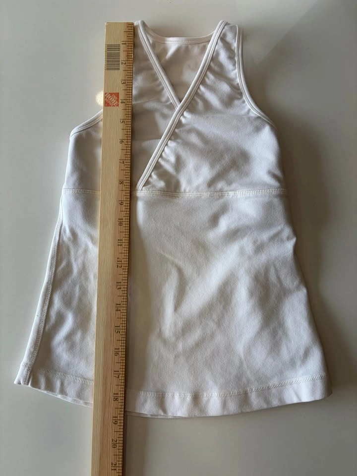 Lululemon Size 0 or 2 Women's Tank - photo 3