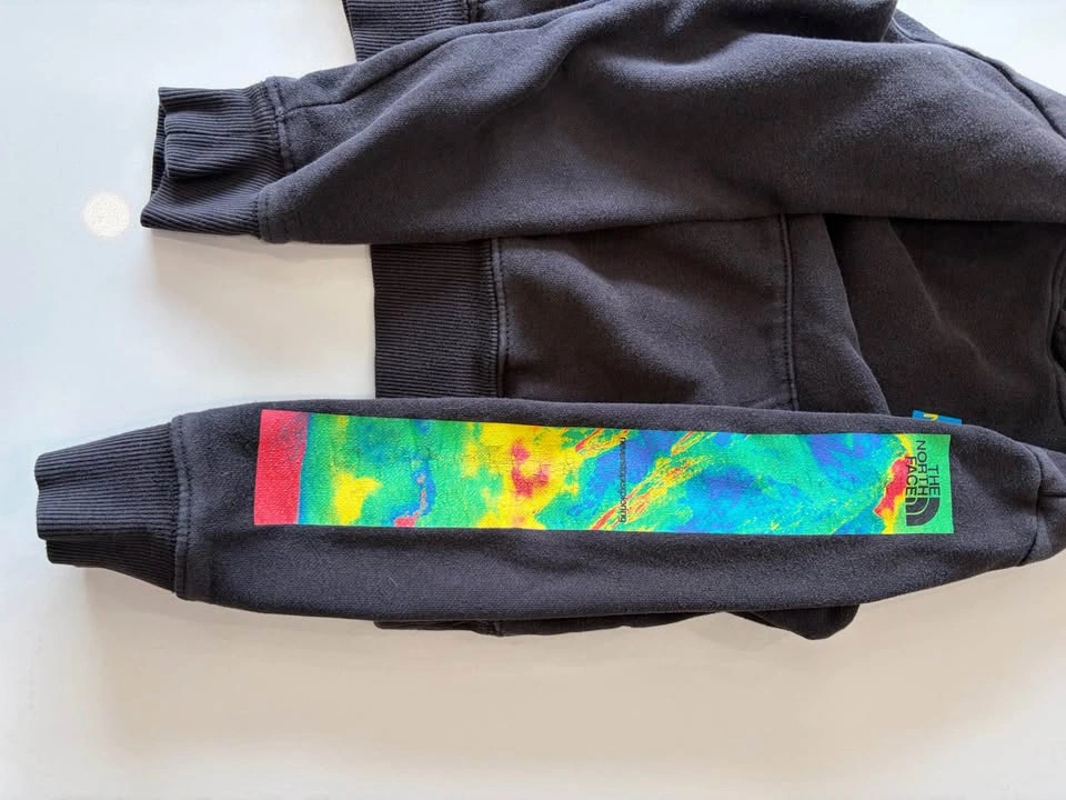 Boys North Face Medium (10) Hoodie - photo 3