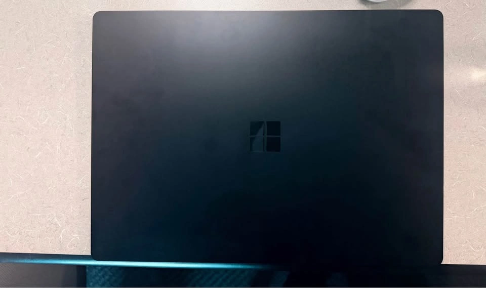 Microsoft Surface Laptop 4 - i7 - 256GB (Black) - photo 2