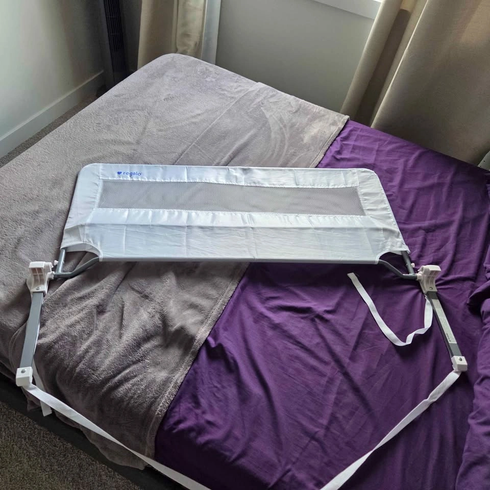 Regalo Bed Rail - photo 2