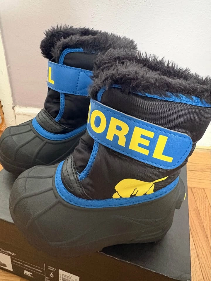 Toddler Boots - Black/Blue Size 6 & Navy/Red Size 7 - photo 2