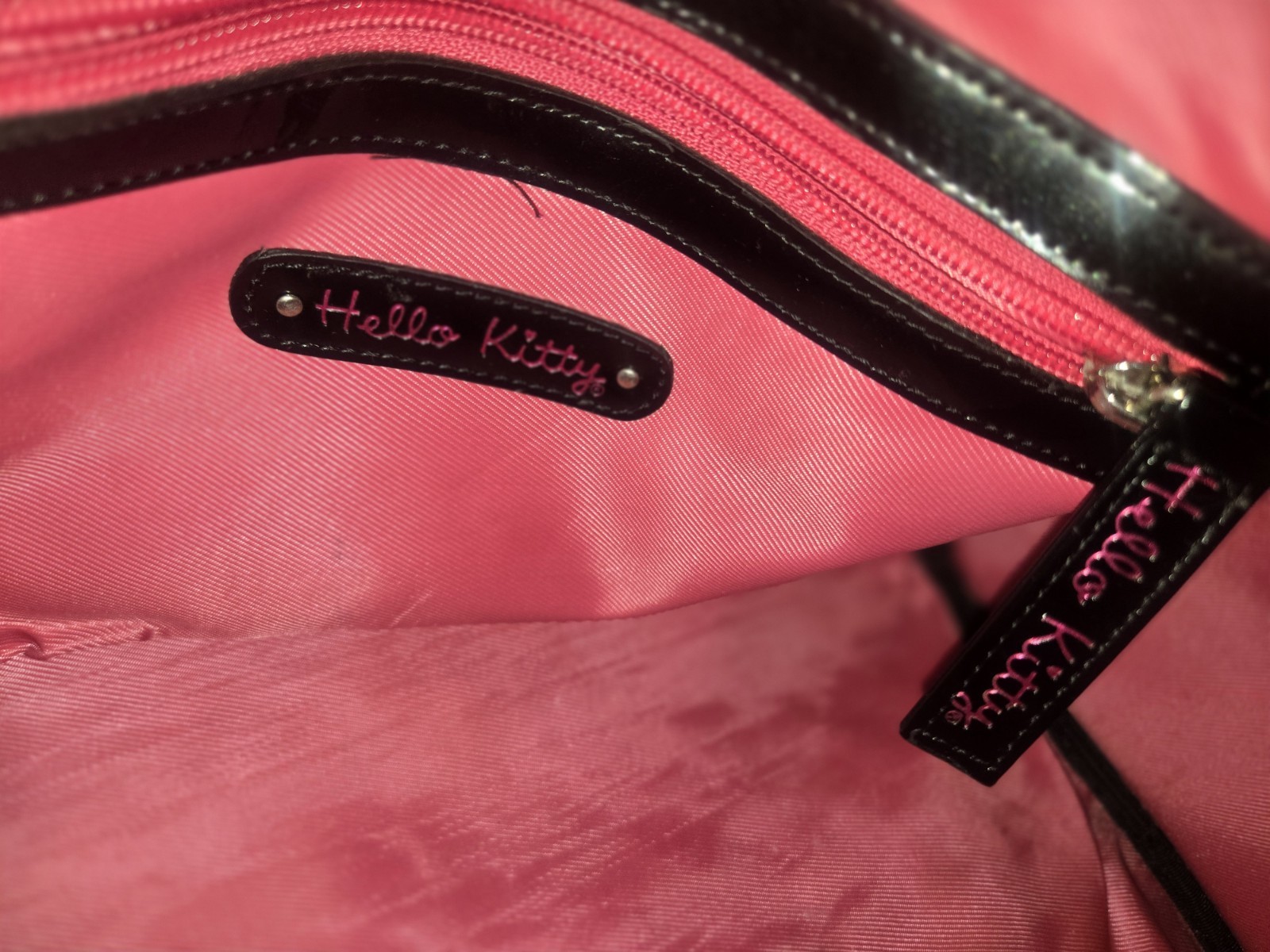 Hello Kitty x Loungefly Embossed Enamel Handbag - photo 4
