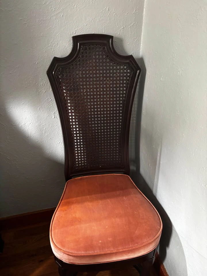 Dining Table + chairs - photo 4