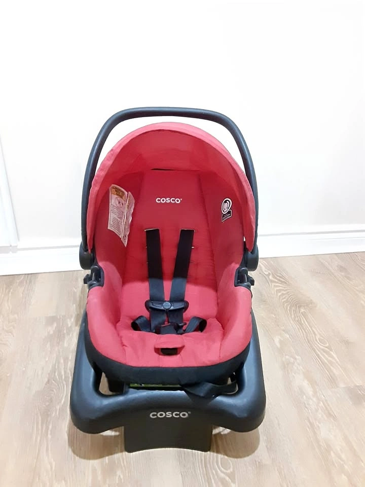 COSCO 35LX Click Connect Infant Rear Car Seat - Red