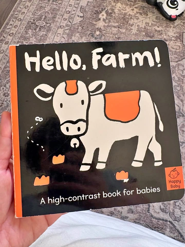 Happy Baby Hello, Farm! High-Contrast Board Book