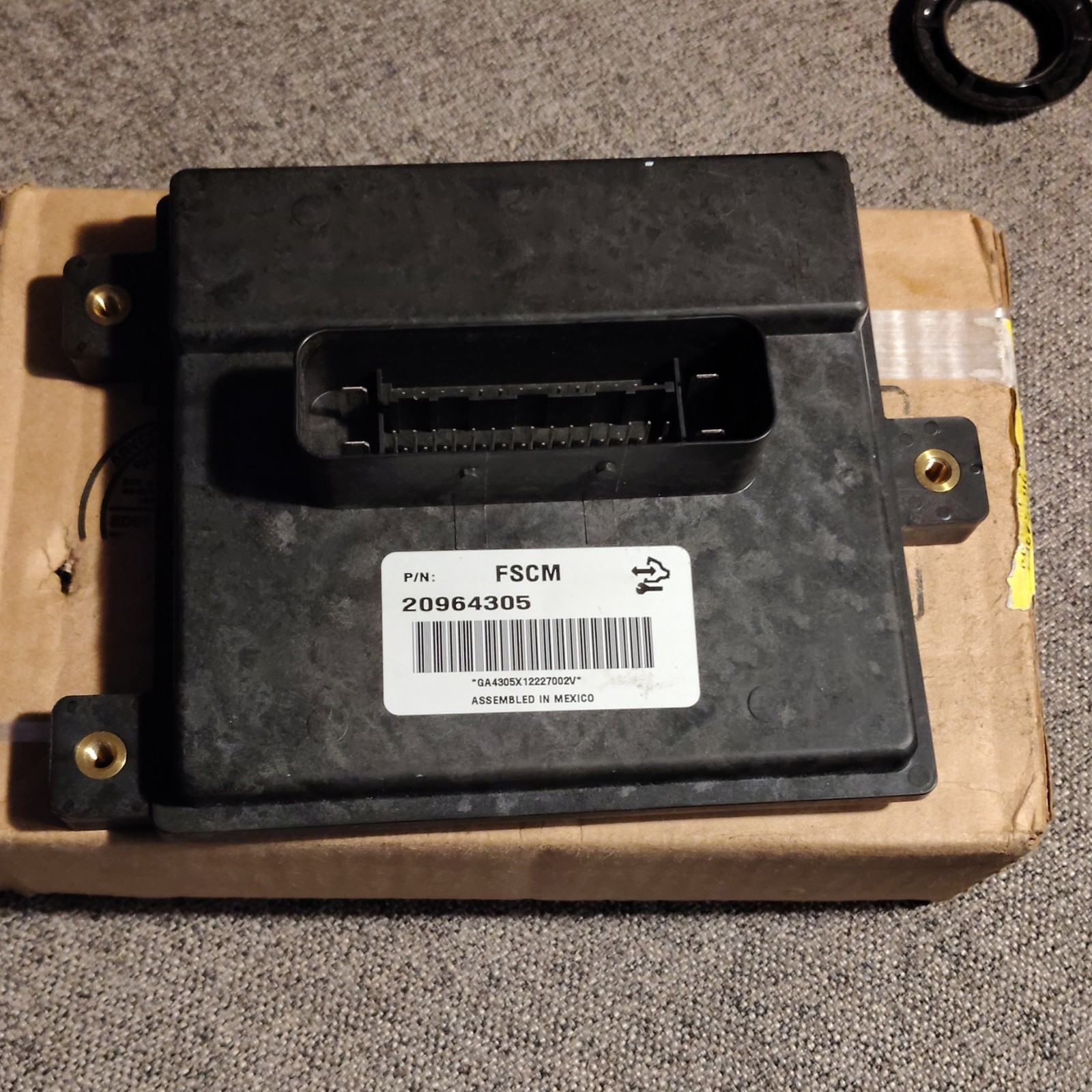 Chevrolet / GM  Fuel Pump Control Module - photo 2