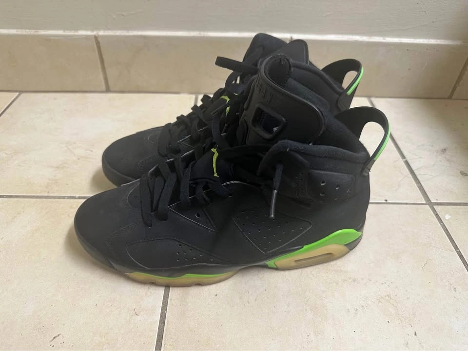Cheap SHOES FOR SALE NEED GONE !!!!!