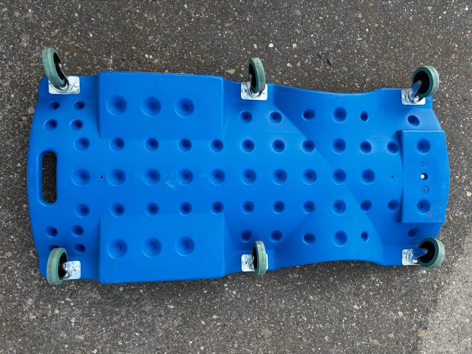 Plastic Creeper (approx 40") with Padded Headrest - photo 2