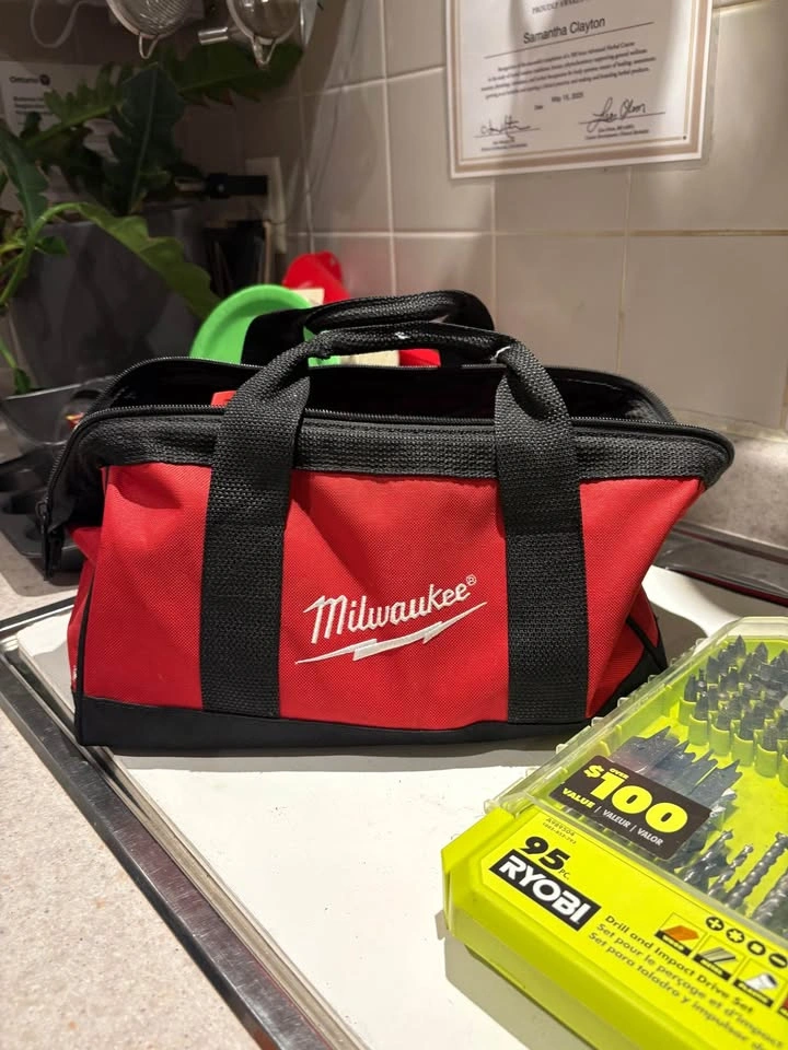 Milwaukee M12 Drill Impact Driver Kit w/ Charger Bag + Ryobi Bit - photo 2
