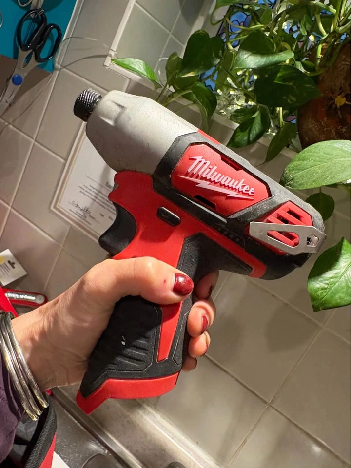 Milwaukee M12 Drill Impact Driver Kit w/ Charger Bag + Ryobi Bit - photo 5