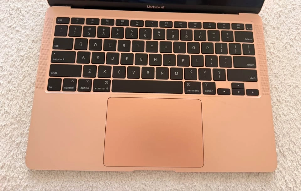 MacBook Air 2020 - Rose Gold - photo 3