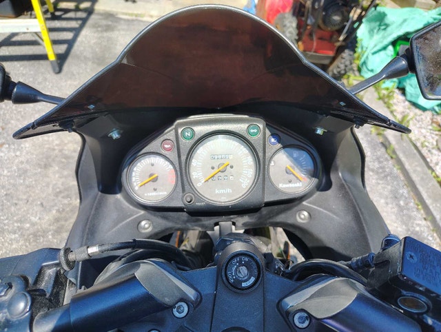2010 Kawasaki Ninja 250 - photo 4