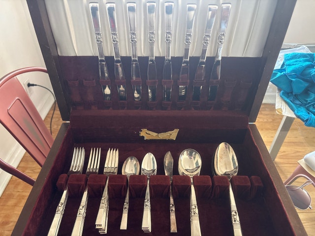 46-Piece "Morning Star" 1948 Silverware Set