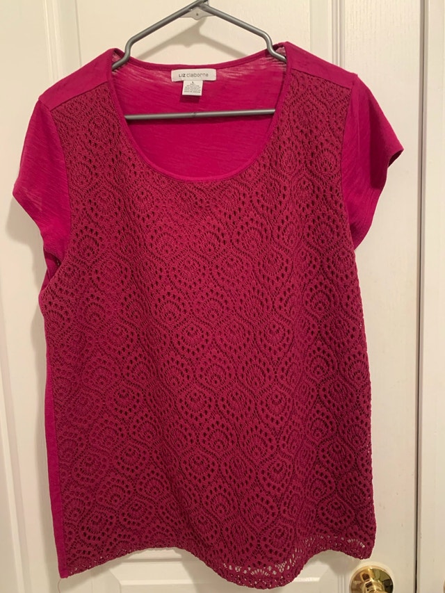 Liz Claiborne pretty dressy top