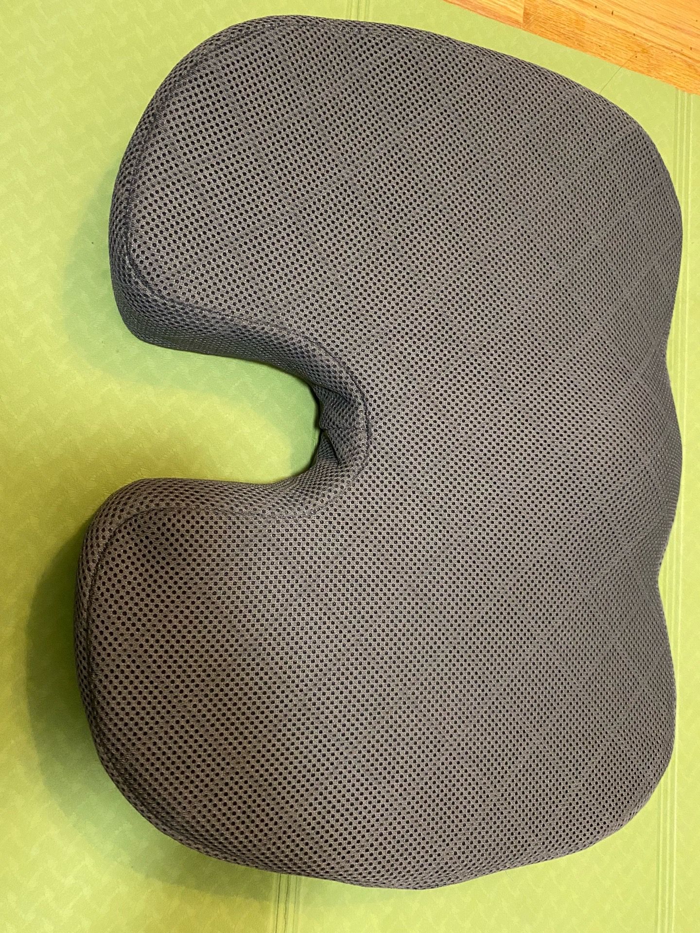 Cushion almost new - photo 2