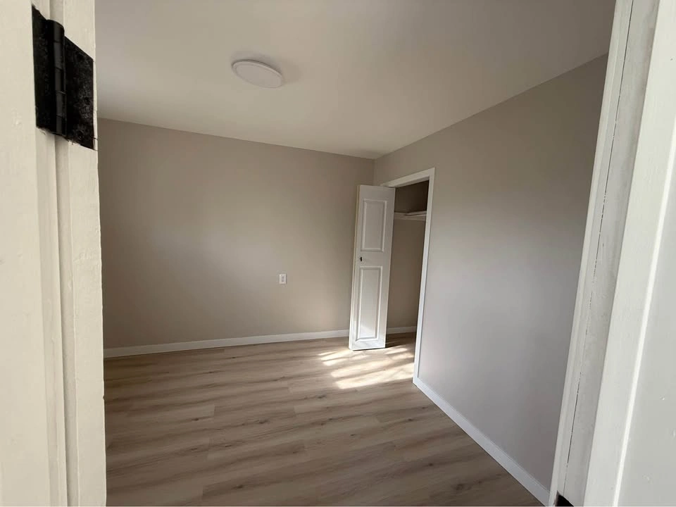 3 Beds 1 Bath - House - photo 5