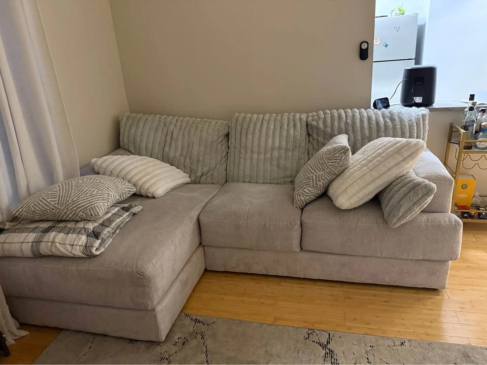 Sofa 98” like New - photo 2