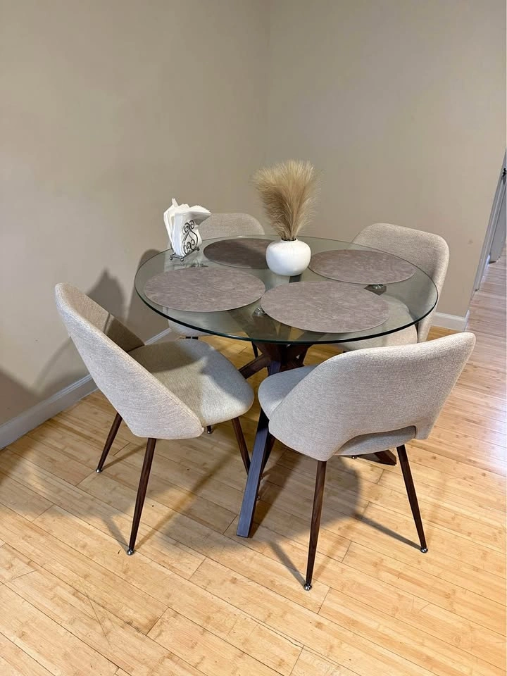4 chairs dining set