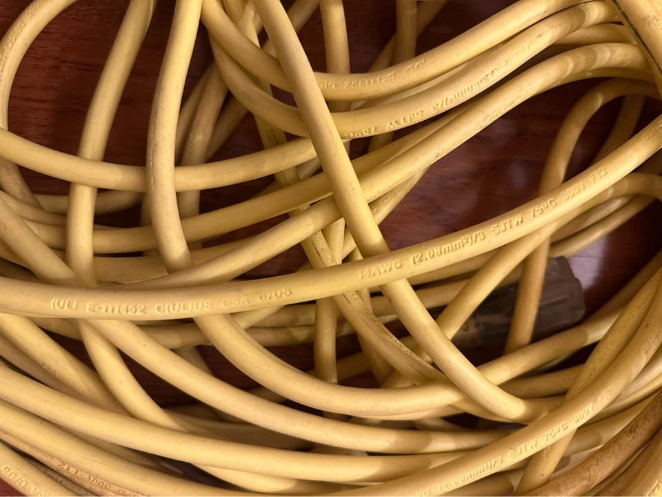 ~75ft Extension Cord 300V - photo 2