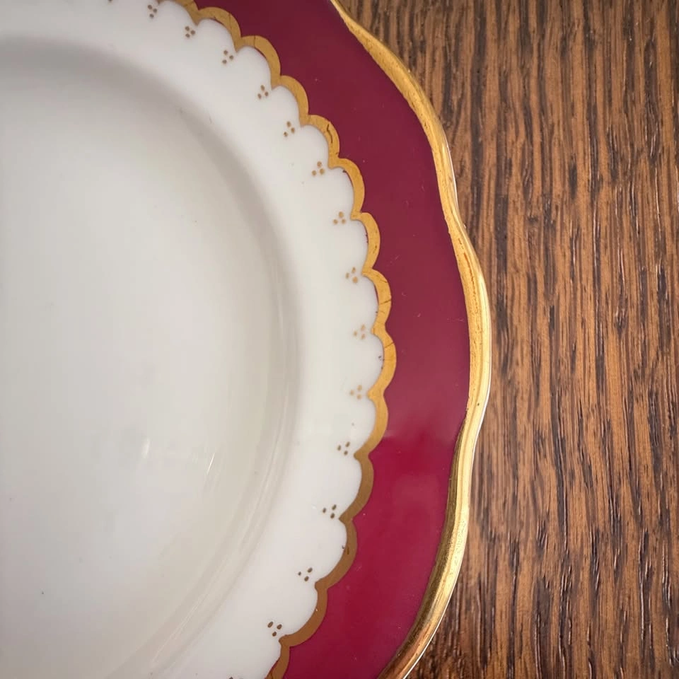 Fine China Dinnerware - Set of 12 - photo 5