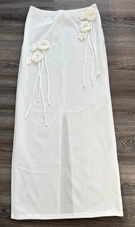 Skirt size S NEW