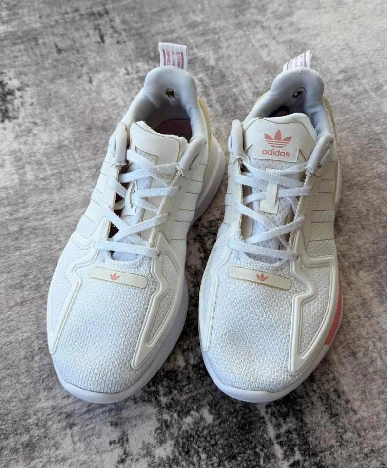 Sneakers ADIDAS size 5.5 - photo 2