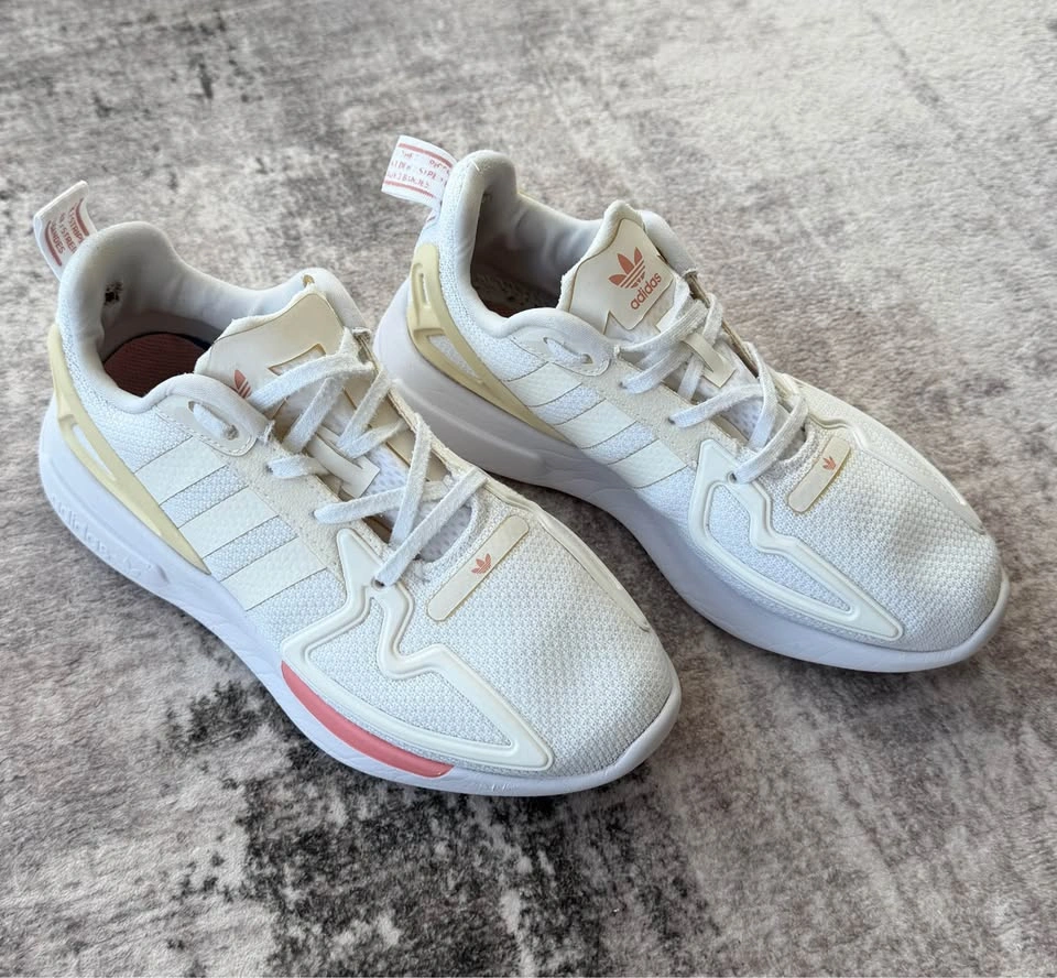 Sneakers ADIDAS size 5.5 - photo 4