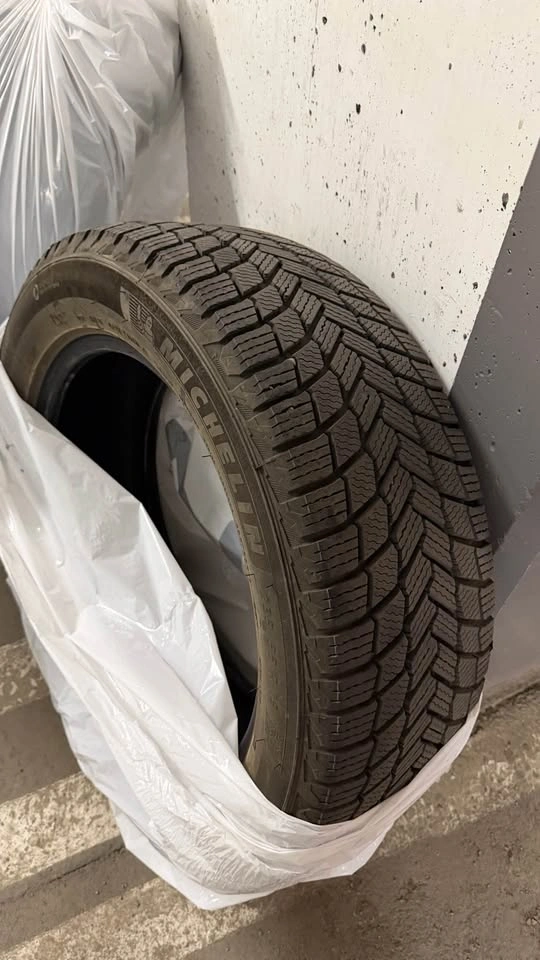 Michelin X-Ice Snow SUV Winter Tires - 235/55R19 - Set of 4 - photo 2