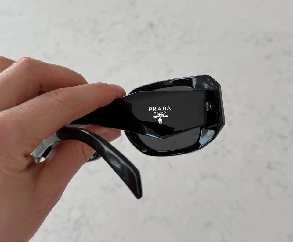 Sunglasses PRADA - photo 2