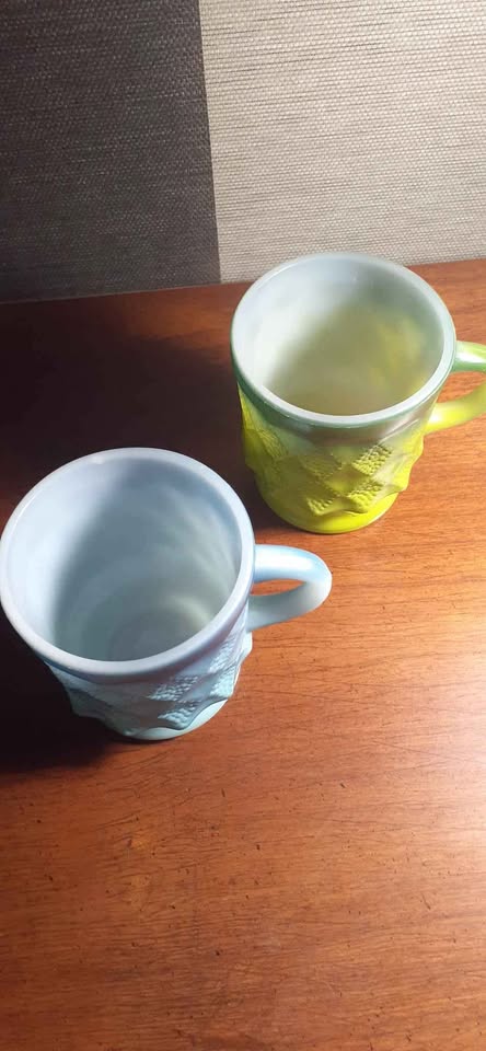 Vintage Ombré Fire-King Milk Glass Coffee/Tea Mugs - photo 2