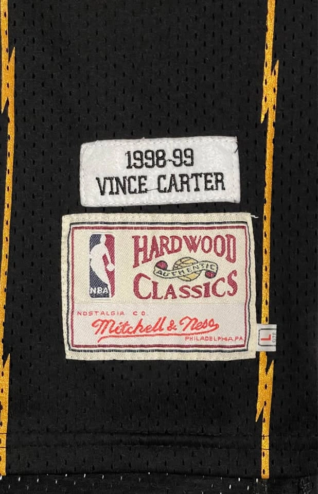 NBA Toronto Raptors Jersey Mitchell n Ness - photo 3