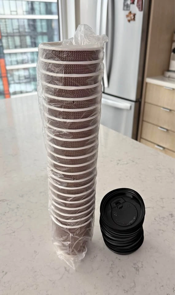 Paper Coffee Cups with Lids - 22