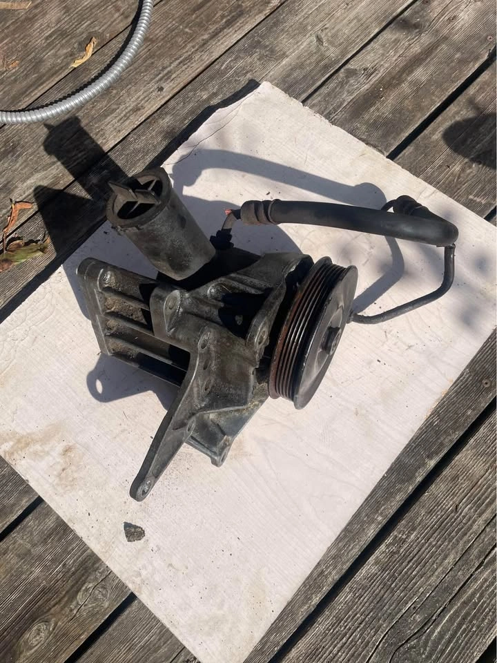 Ford Power Steering Pump