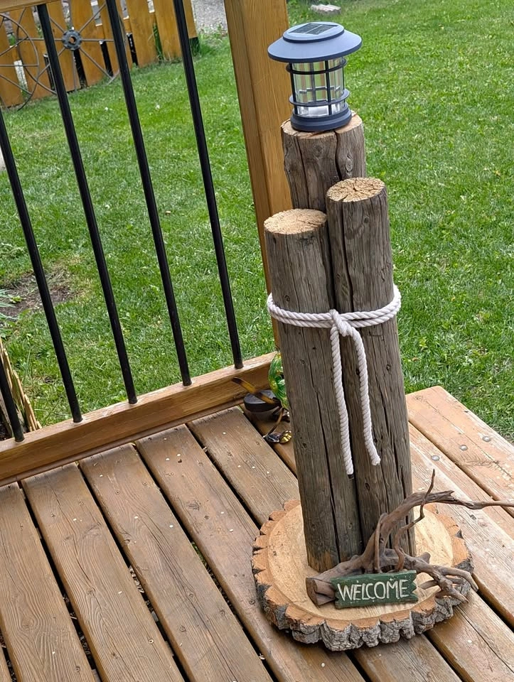 Handcrafted 3-Post Solar Welcome Piece