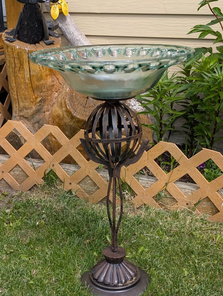 Solar fountain bird bath - photo 3