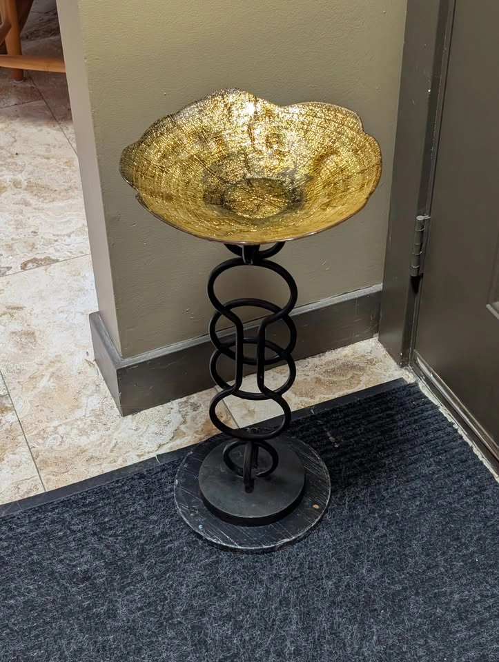 Petite Handcrafted Birdbath / Winter Feeder — Perfect for Small - photo 2