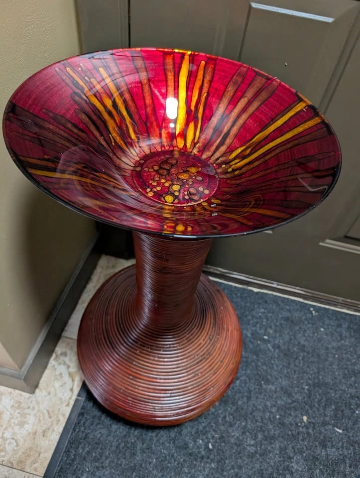 Striking Sunburst Glass Birdbath — 28" x 15" — One-of-One! - photo 3