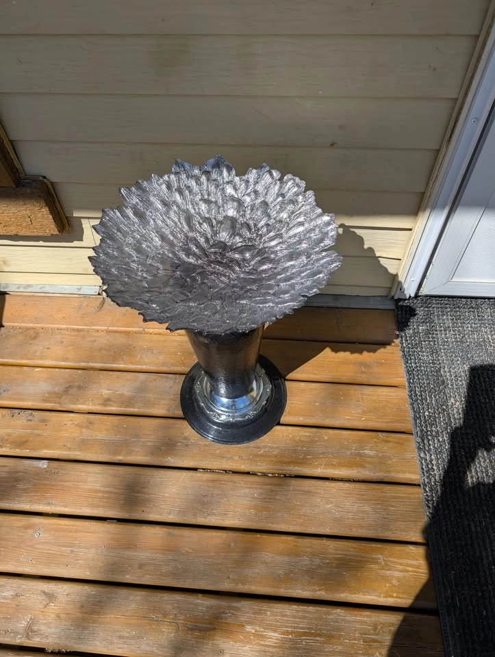 Small-Space Birdbath Beauty – Recycled, Repurposed, Ready to Shi - photo 4