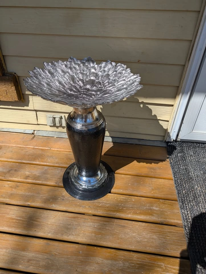 Small-Space Birdbath Beauty – Recycled, Repurposed, Ready to Shi - photo 5