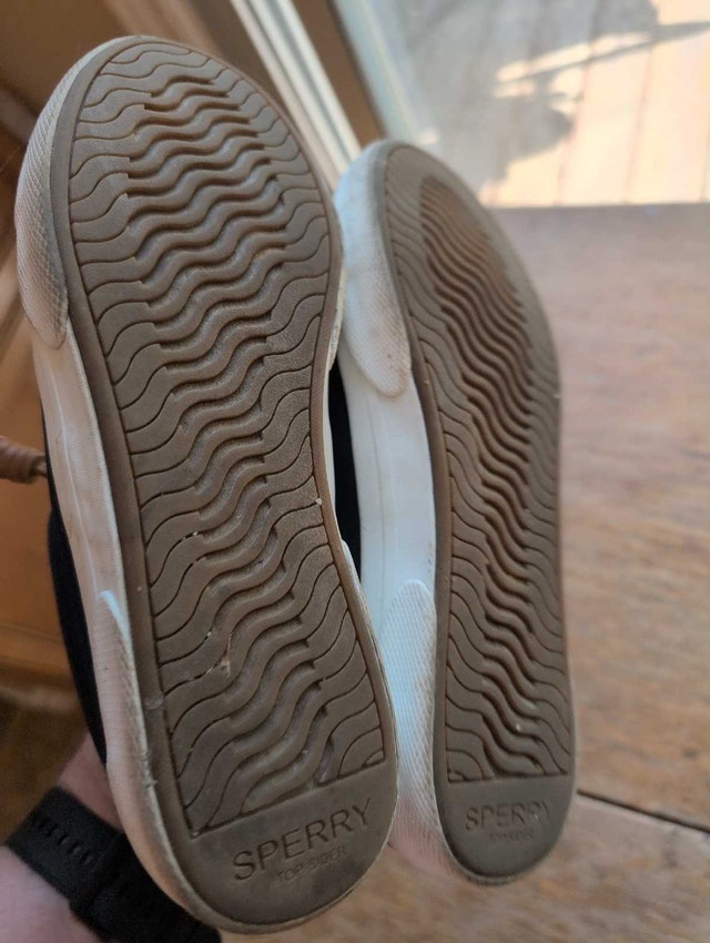 Sperry Sneakers - Size 7.5 woman's blue - photo 2