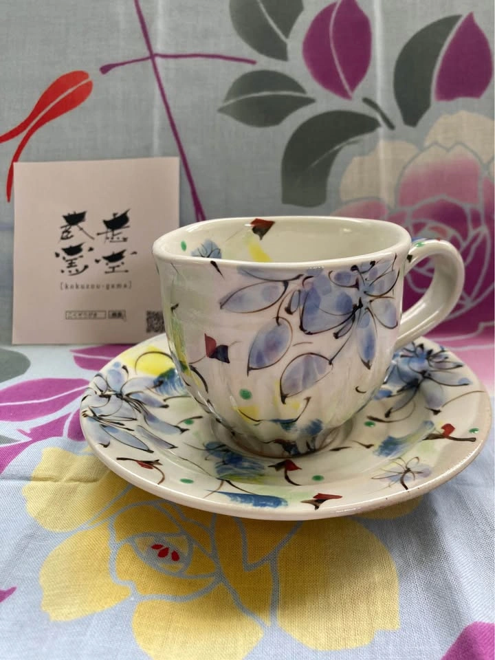 Hand Painted Cup & Saucer - photo 5