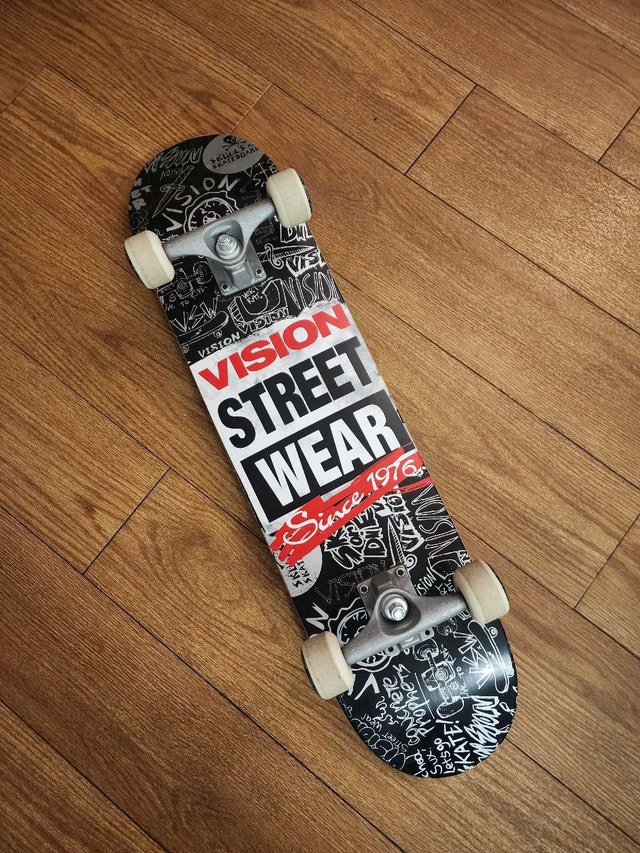 Vision Street Wear Skateboard