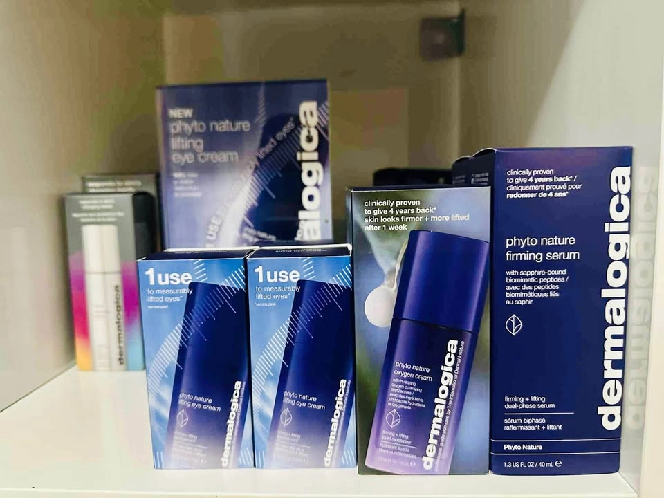 Premium Skincare Products + Free Skin Analysis - photo 2