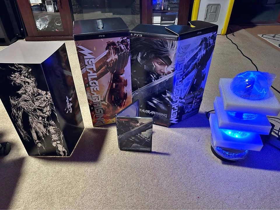 Metal Gear Rising Collectors Edition NO GAME