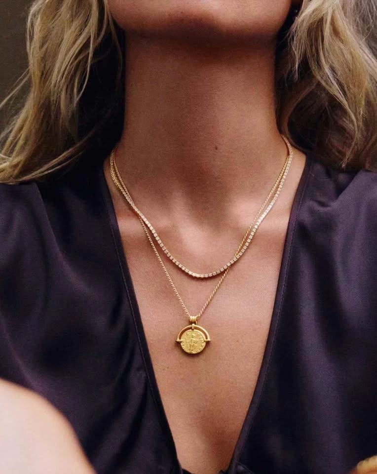 Missoma × Lucy Williams Roman Arc Coin Necklace - photo 3
