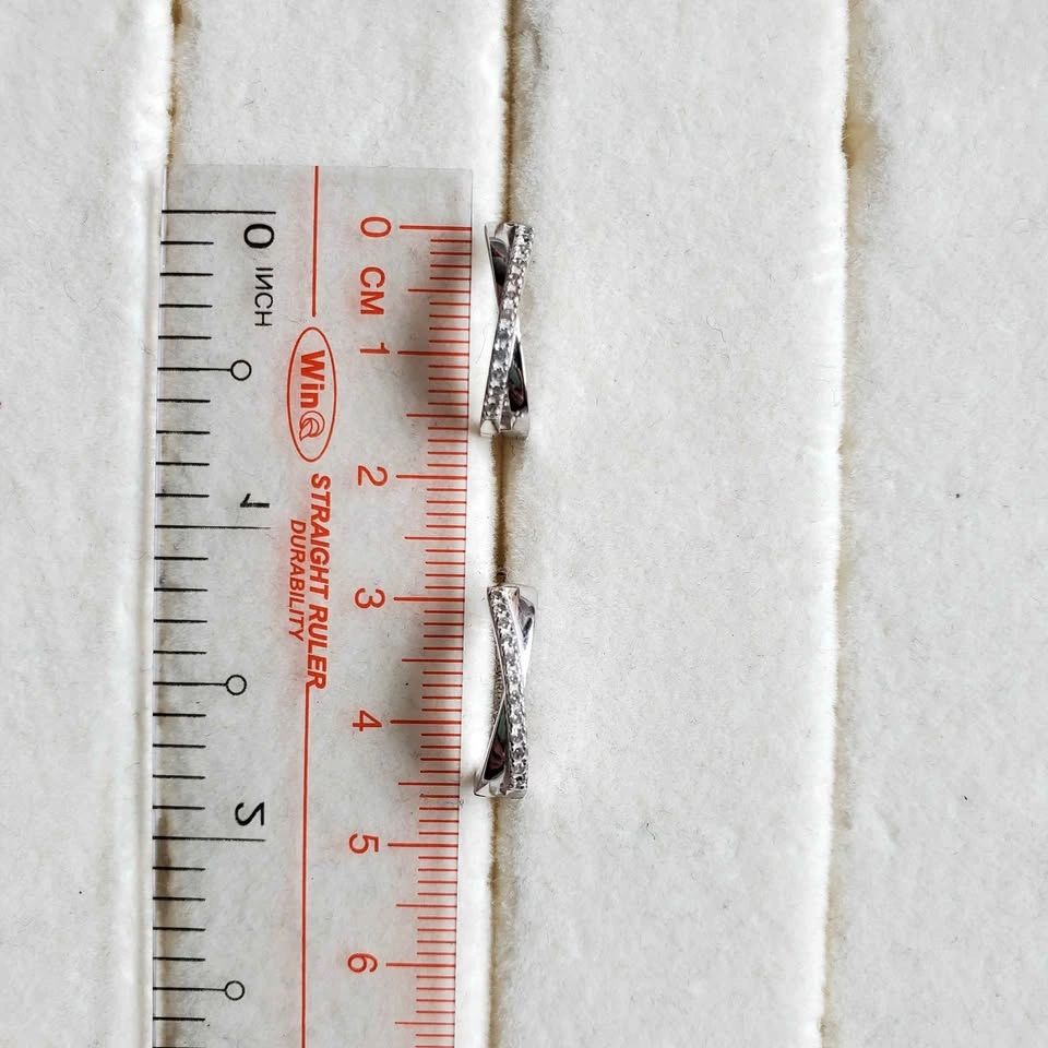 925 Huggies with Cubic Zirconia - photo 5